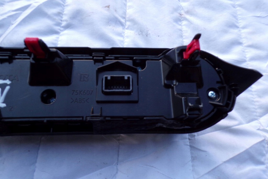 фото №16, Панель кондиционера toyota rav4 v 2019-