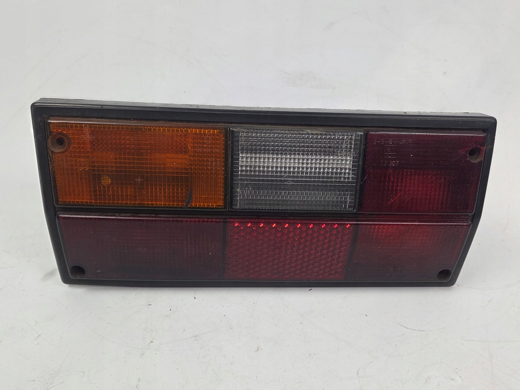 фото №1, Лампа лівий задня vw transporter t2 t3 251945111