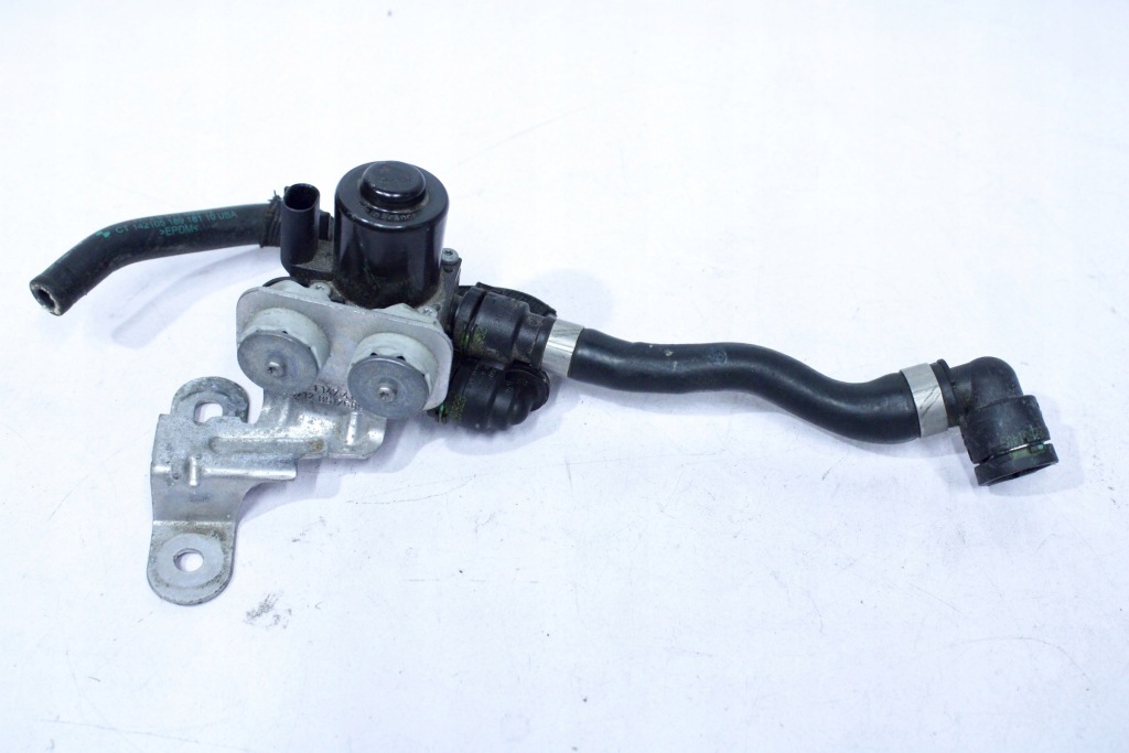 Купить Bmw x5 f15 x6 f16 клапан насос труба пабтрубок  шланг воды 8517589 8517590