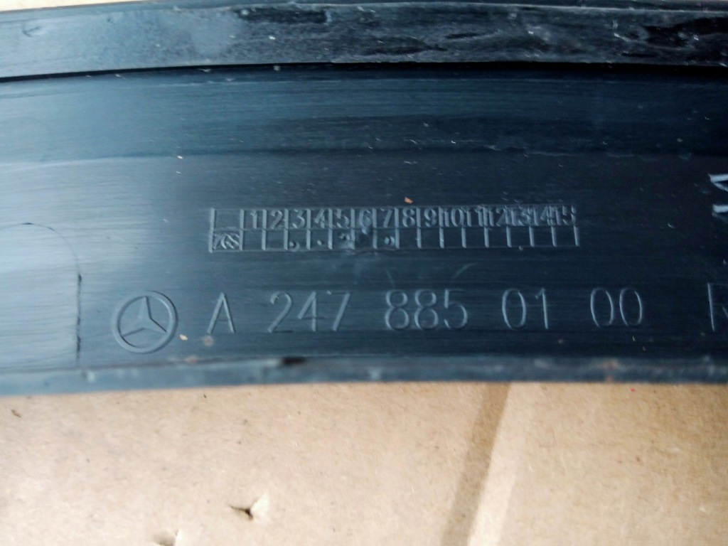 фото №10, Mercedes gla w247 права молдинг крила перед 2018r-