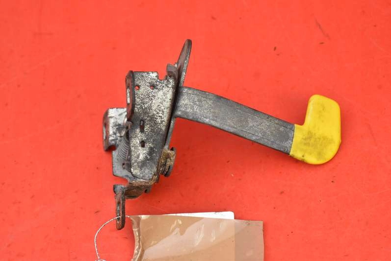 фото №3, Замок капот alfa romeo mito 09r