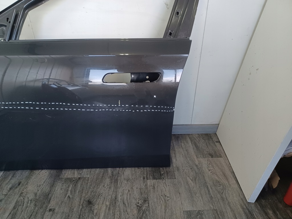 фото №10, Дверь ---- bmw 7 g70 ---- передние левая ----