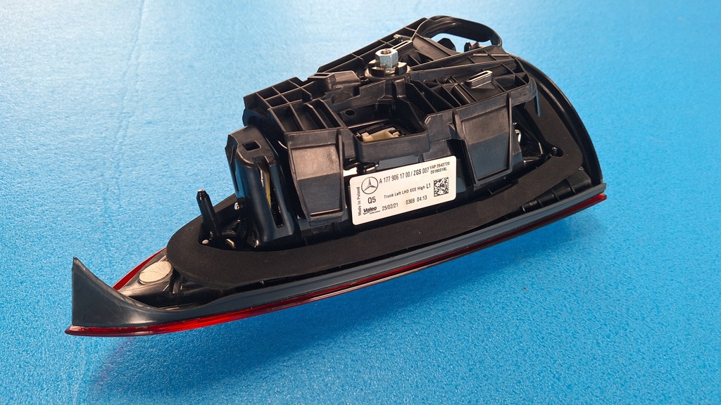 фото №8, Mercedes a w177 лампа левая задняя w крышка