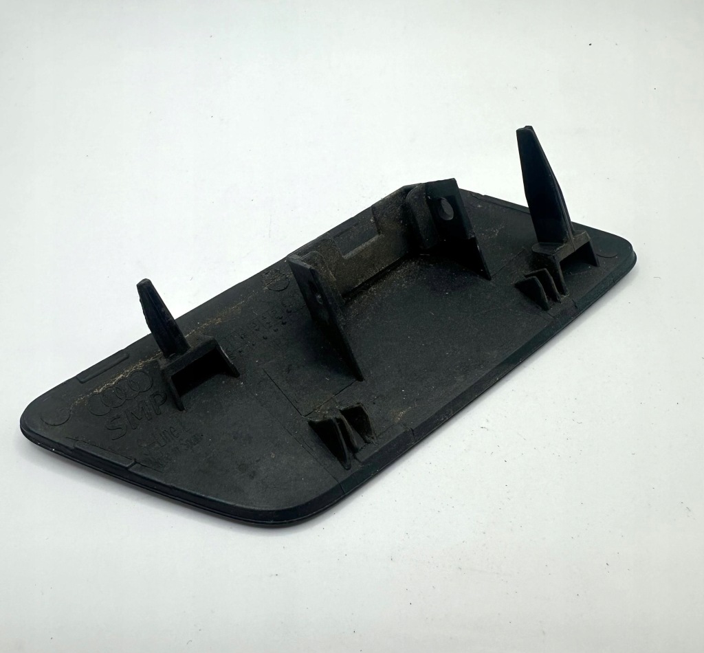 фото №2, Audi q3 8u 14-18 заглушка распылителя левая 8u0955275f