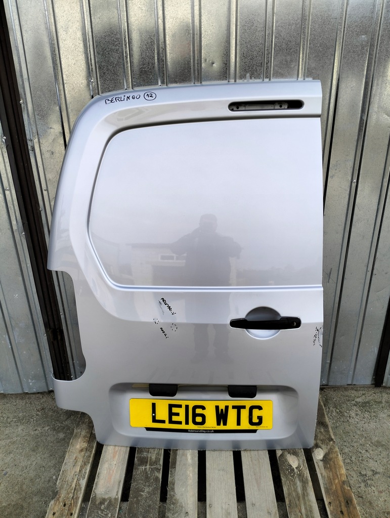 фото №1, Дверь распашные левый задняя citroen berlingo iii lift 2008-------