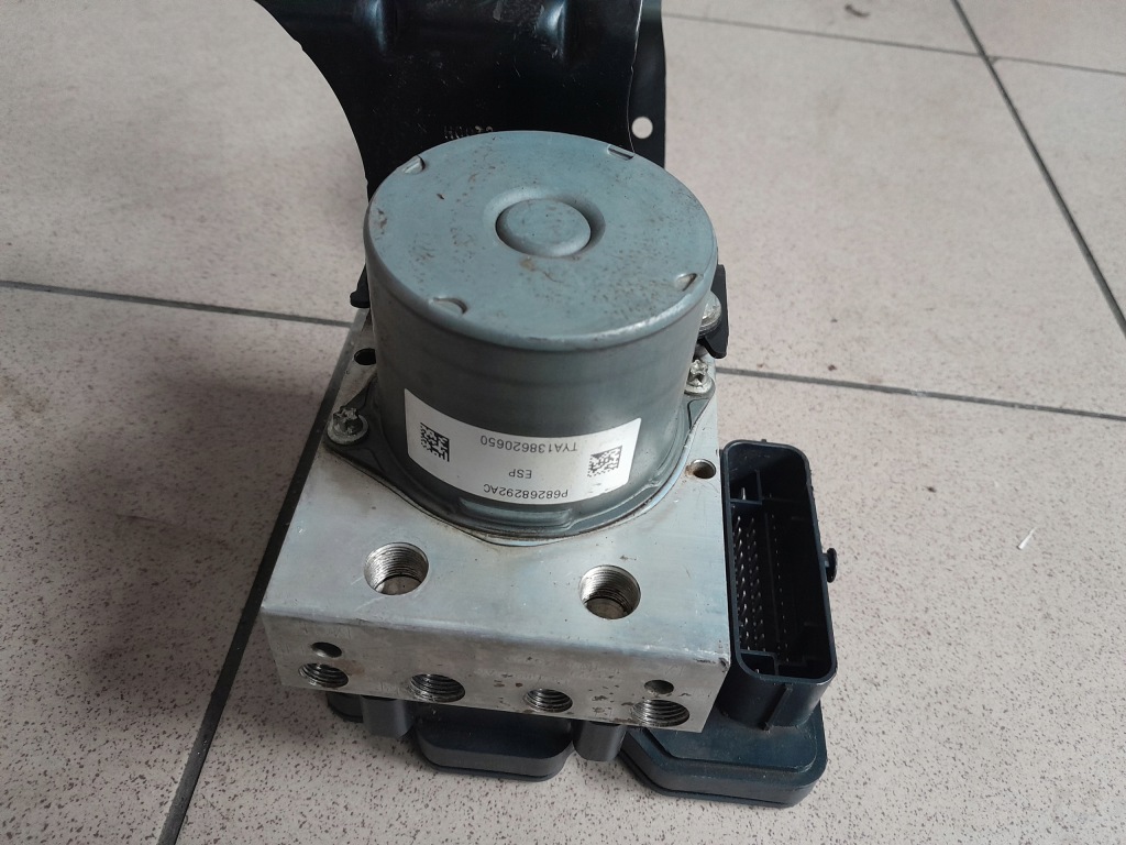 фото №1, Jeep cherokee kl v renegade 16r 2.4 l 2.4l насос тормозная abs p68268292ac