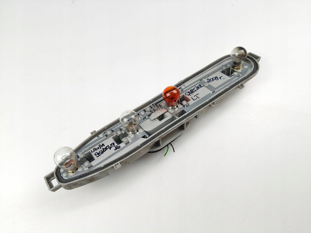 фото №1, Вкладыш лампы левый задняя partner ii