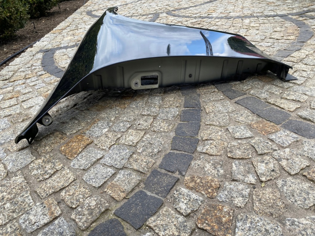 Купити Mercedes 257 cls крила правий перед 2578810200 оригінал