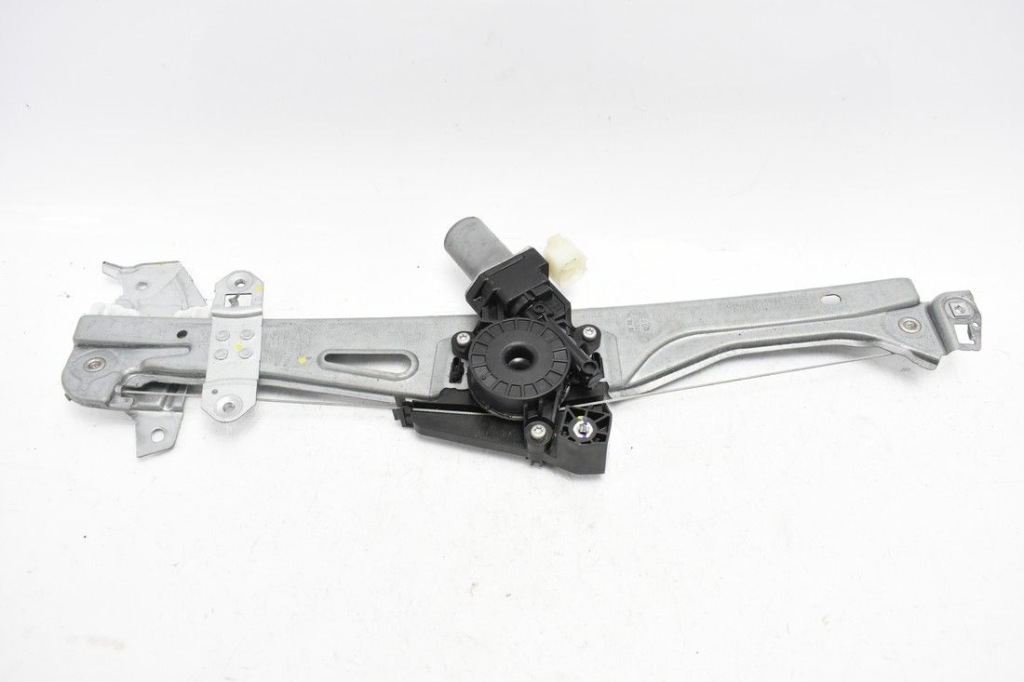 фото №1, Подъемник стекло правый перед suzuki sx4 s-cross 13-