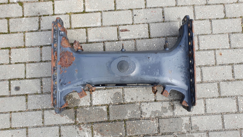 фото №1, Балка рамы поперечная кронштейн scania r 1536220