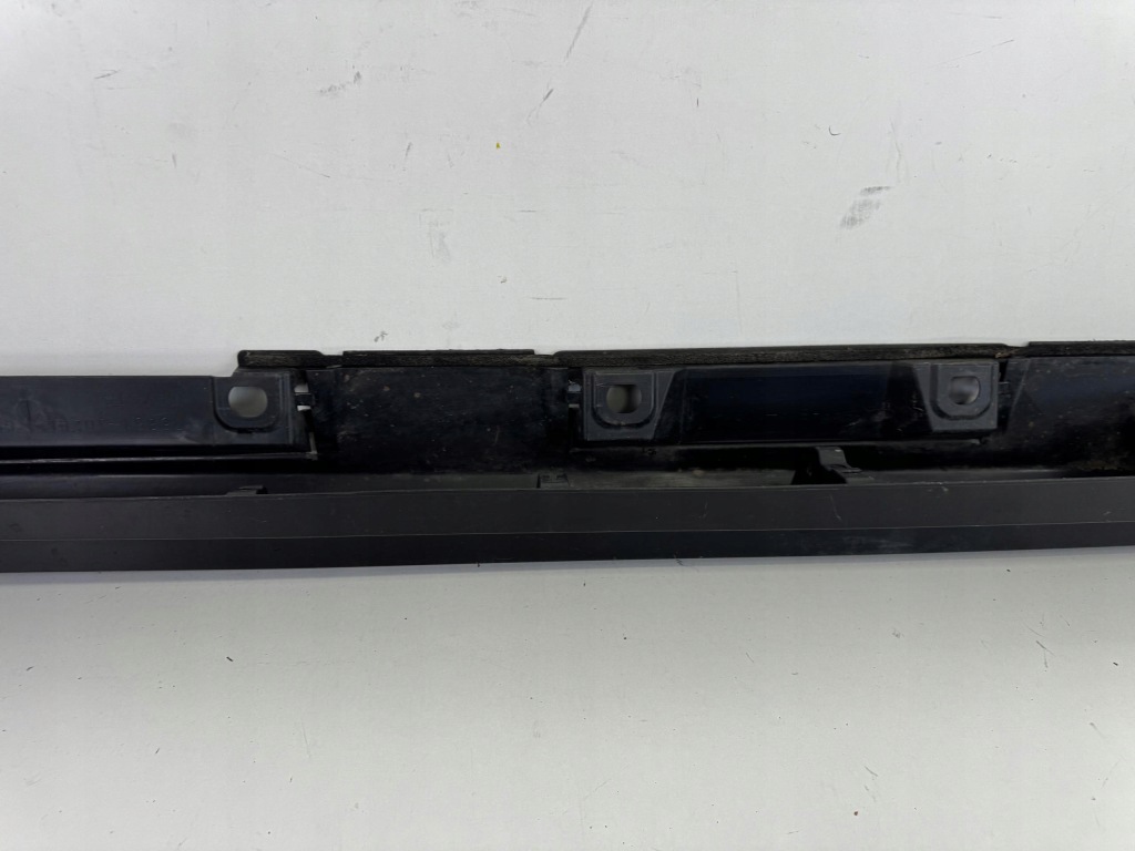 Купити Накладка поріг права поріг правий lexus gs iv 4 11- 75851-30260