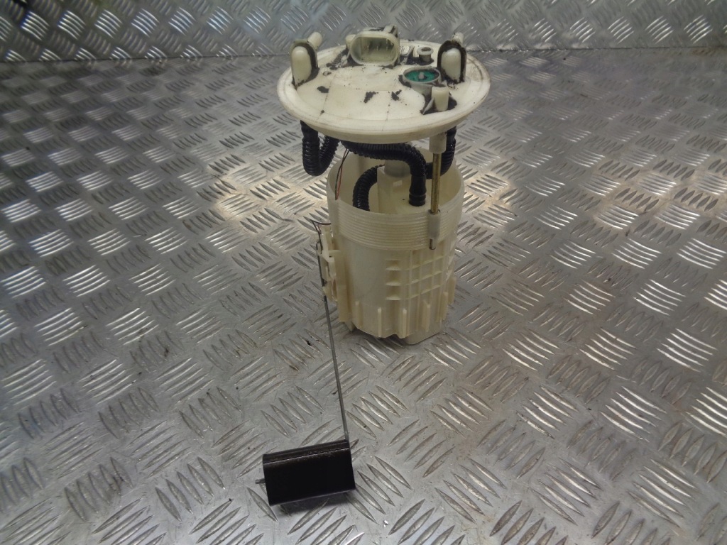 фото №1, Датчик уровня топлива vel satis 2.0dci 8200247197