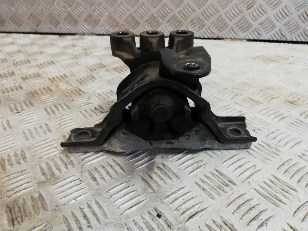 фото №3, Chevrolet captiva 2.4 кронштейн подушка