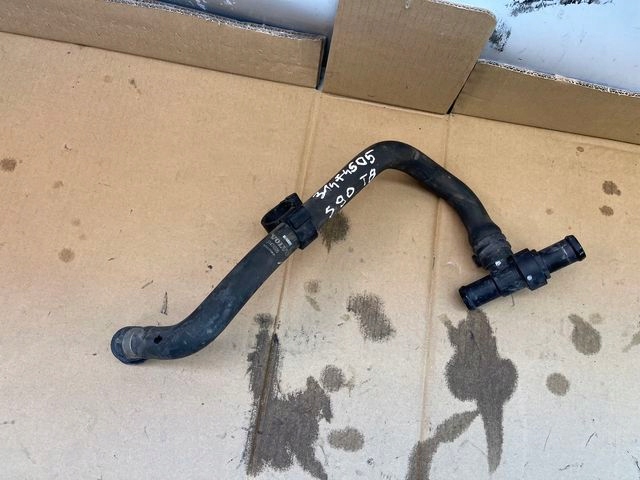 Volvo s90 t8 труба шланг радіатора 31474505 Ціна