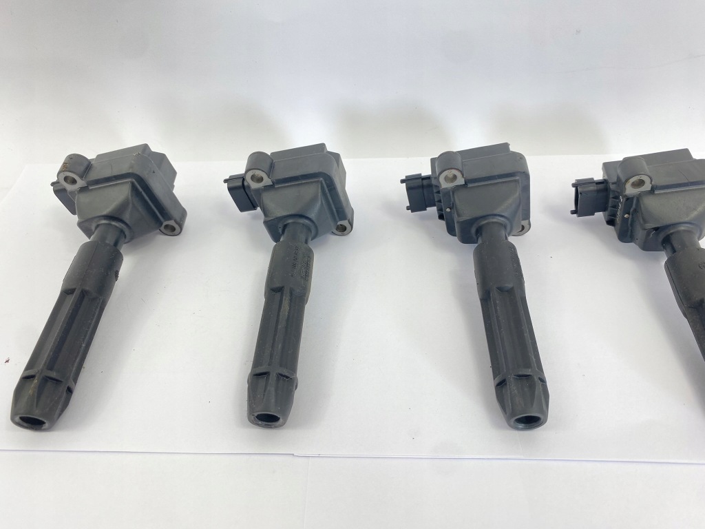 Купить Комплект катушек зажигания катушка зажигания катушки mercedes w203 0001501780