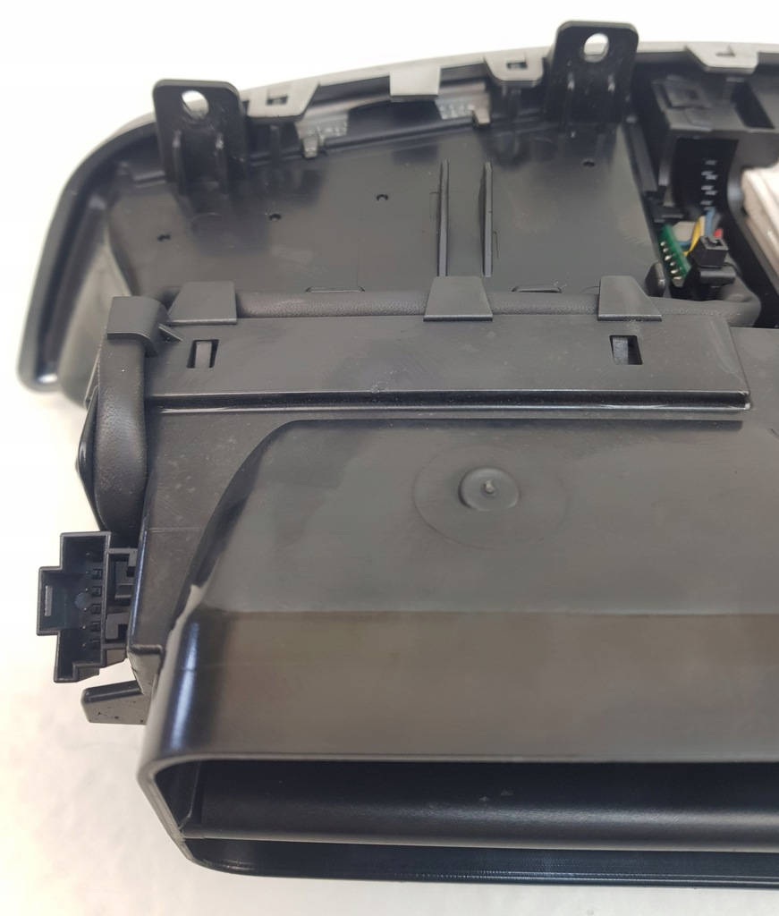 фото №10, Mercedes s w221 середня решітка обдув oryg