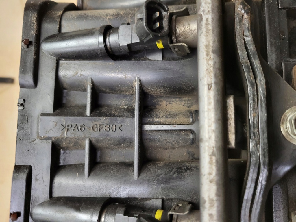 фото №14, Коллектор всасывающий форсунки датчик шланг mitsubishi outlander iii 2.0 b