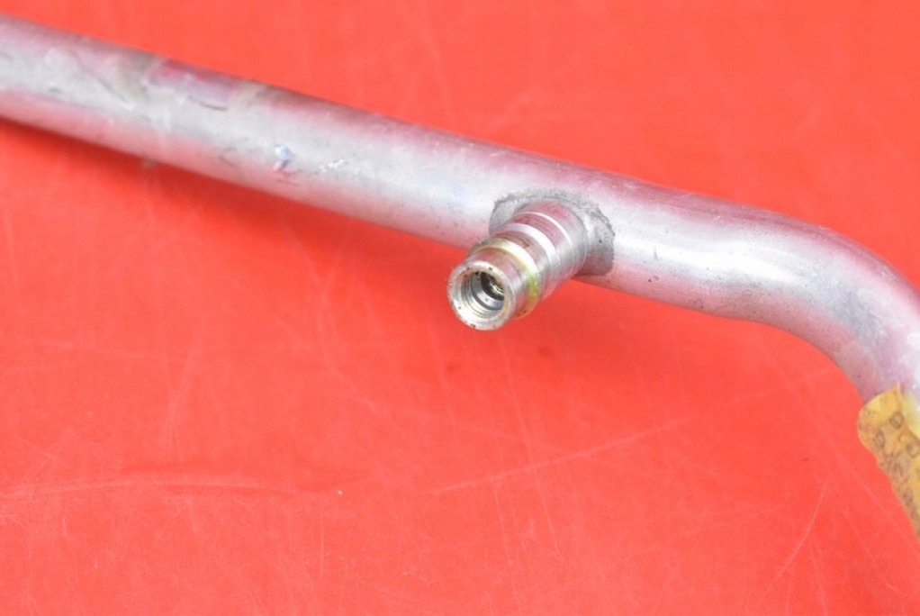 Шланг трубка кондиціонера 13448376 opel astra 4 iv j 1.4 t 140 km 11-20 Недорого