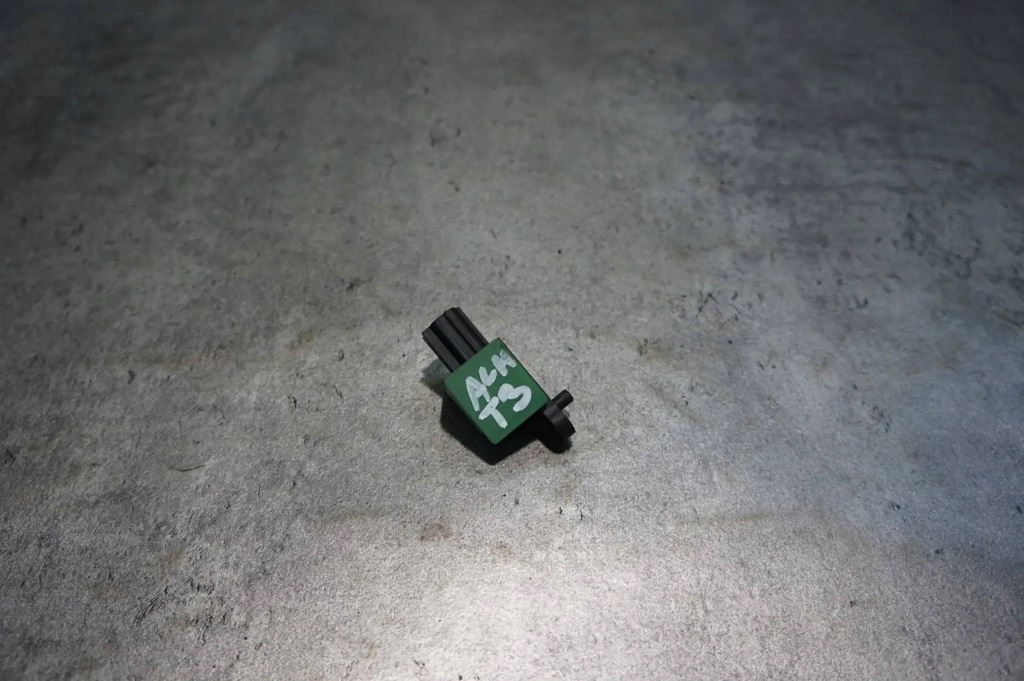 фото №8, Датчик датчик ударний seat alhambra 5n0959351b vw sharan