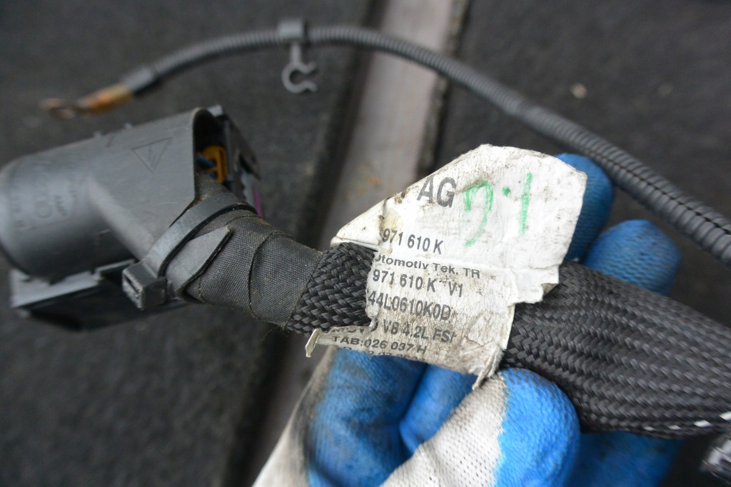 фото №5, Электропроводка двигателя 4.2 fsi bar audi q7 4l