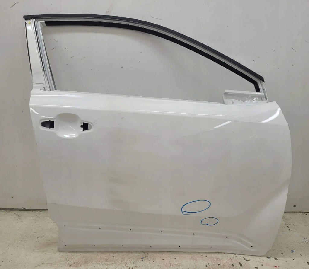 фото №1, Toyota chr c-hr 16- дверь перед передние правое fv