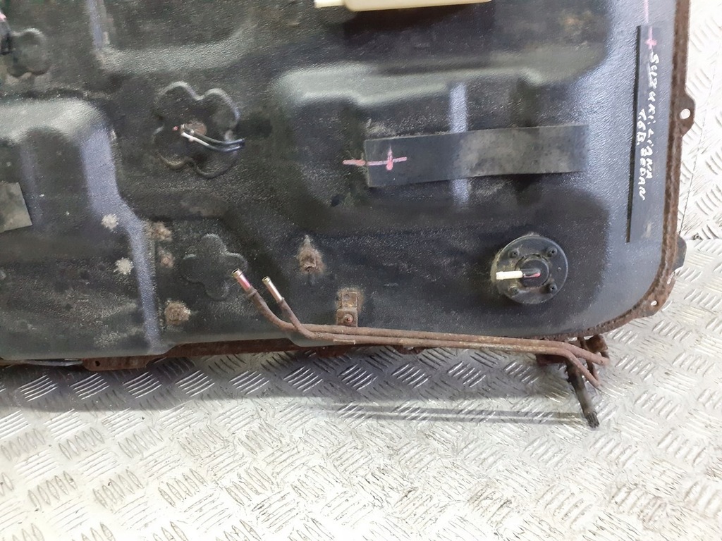 фото №8, Бак bak топлива suzuki liana 1.6