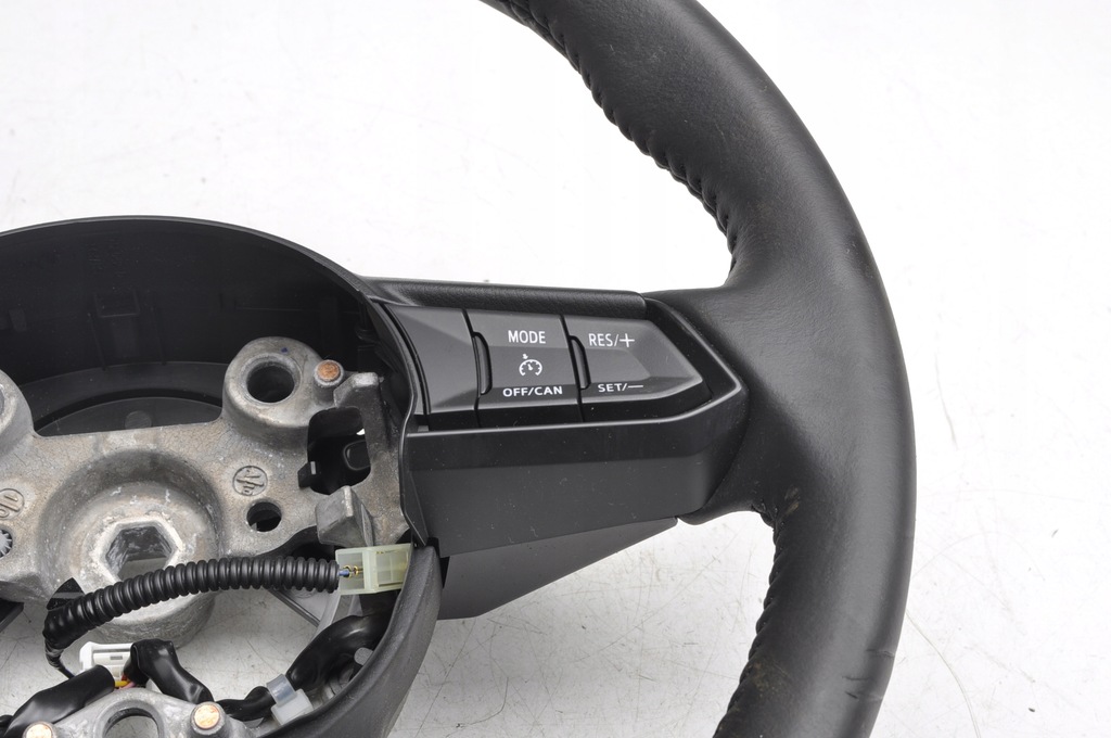 фото №14, Mazda 2 dl dj повітропровід шкіряний багатофункціональний