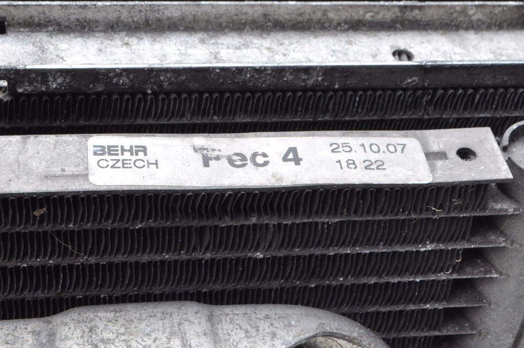 фото №10, Mercedes klasa b w245 радіатор комплект a1695003004 a1695000200 a1695000000