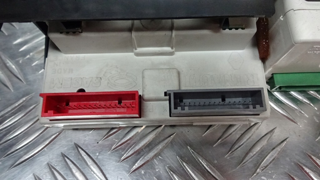 фото №3, Дисплей радио renault laguna ii 8200002604a