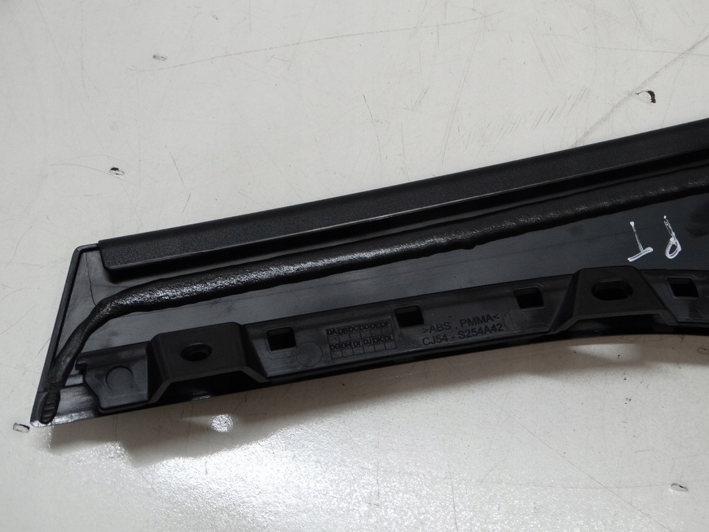 фото №5, Молдинг зовнішня двері правий задня ford kuga ii