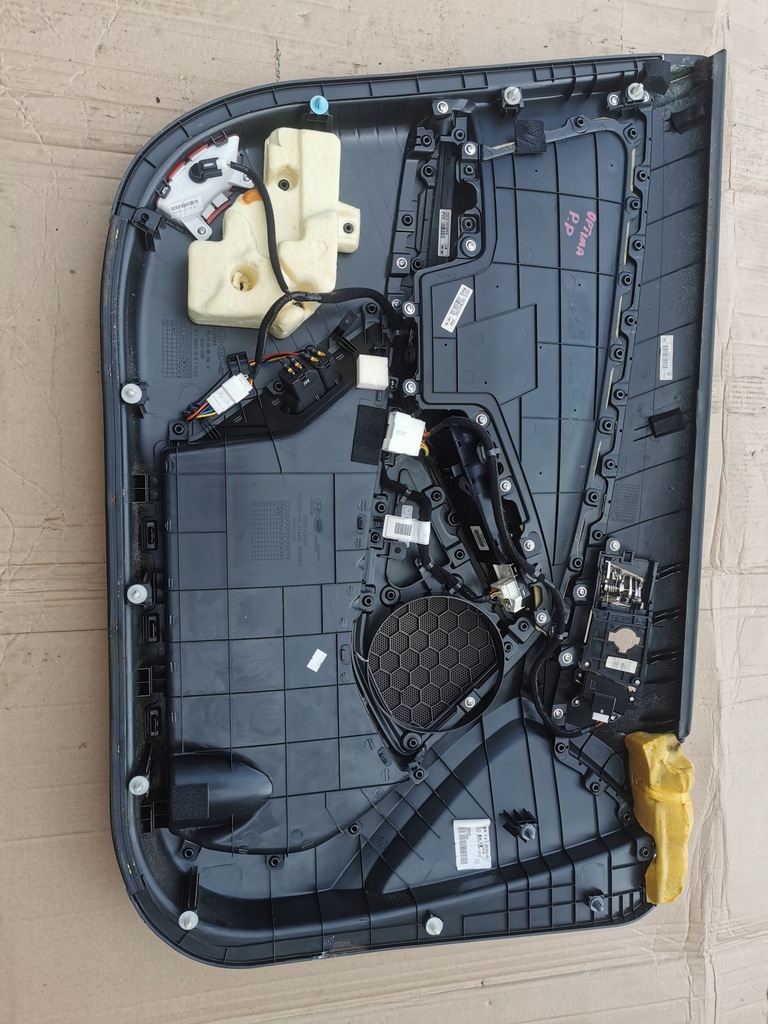 фото №5, Kia optima iii sedan обшивка дверь правый перед uk