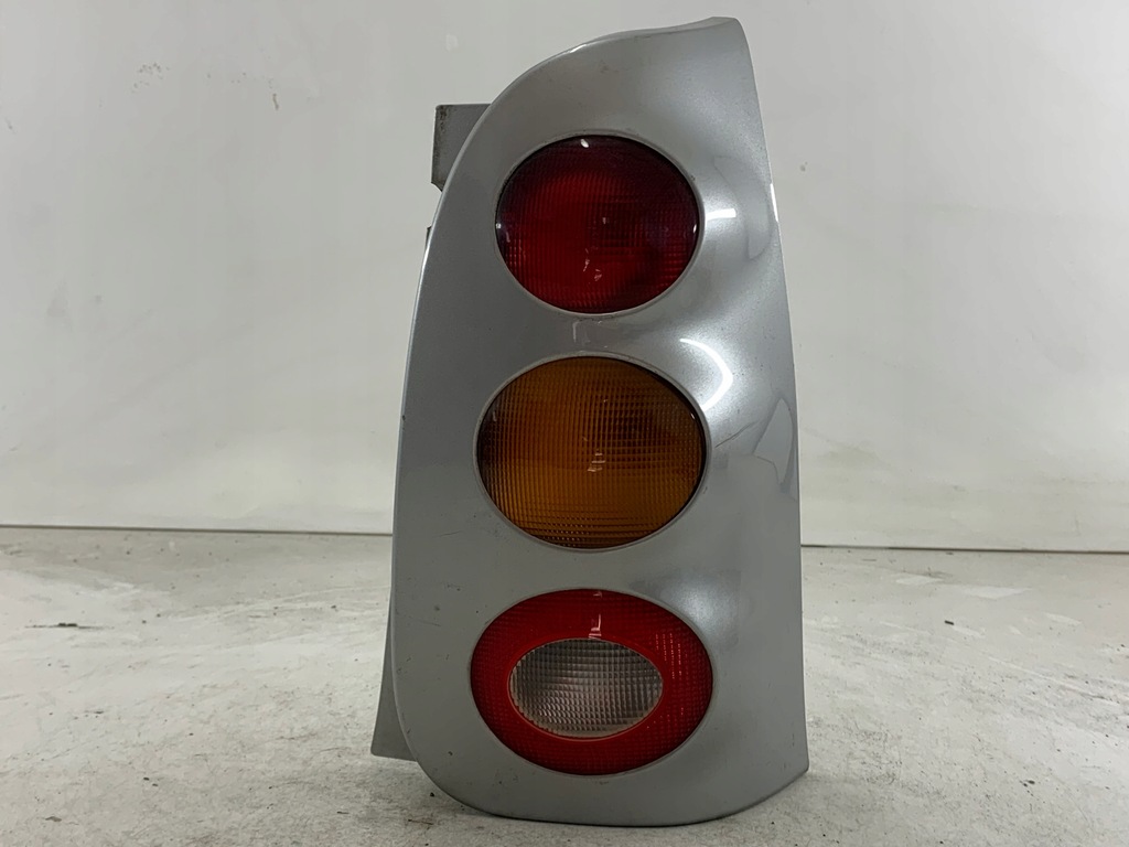 фото №2, Smart fortwo лампа правая задняя