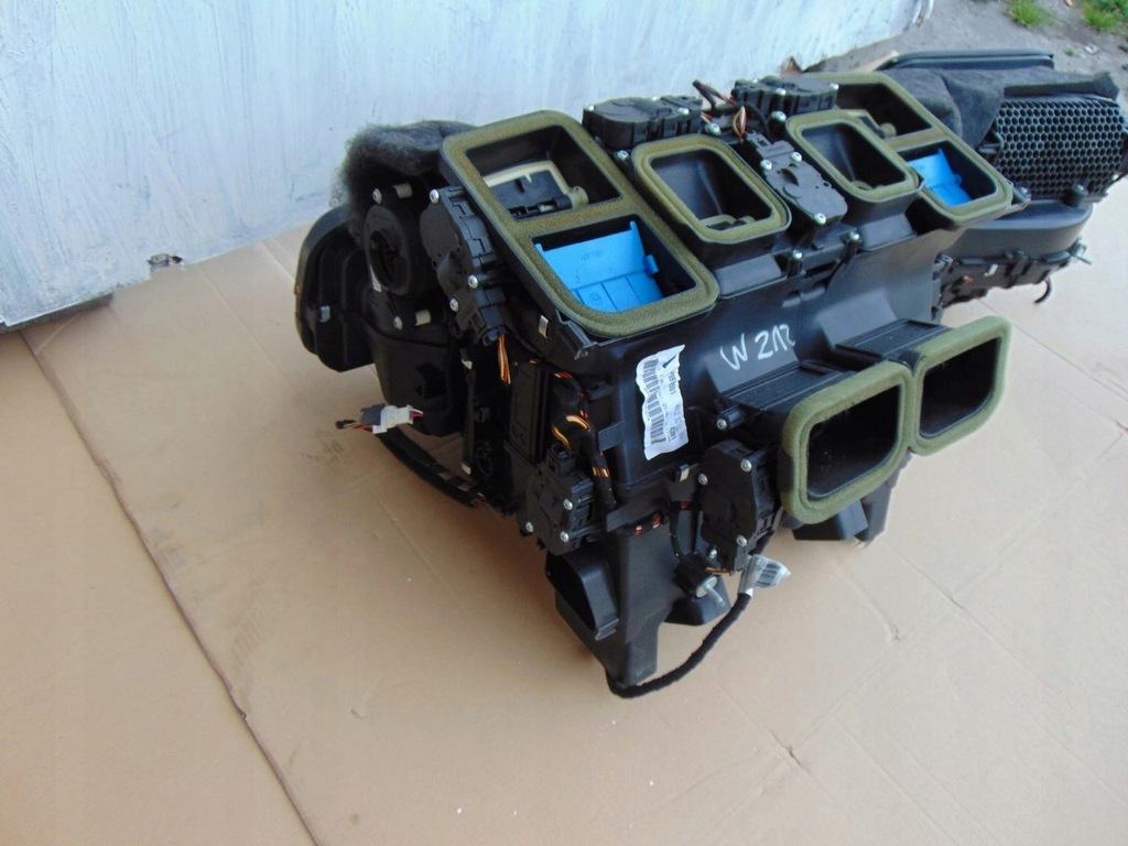 фото №6, Отопитель комплектная mercedes w212 2010r europa