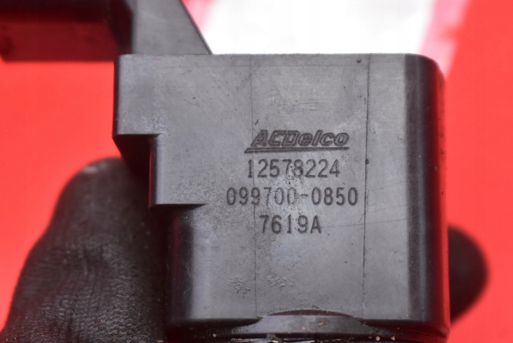 фото №8, Катушка зажигания 12578224 chevrolet hhr 1 i 2.4 b 172 km 05-11