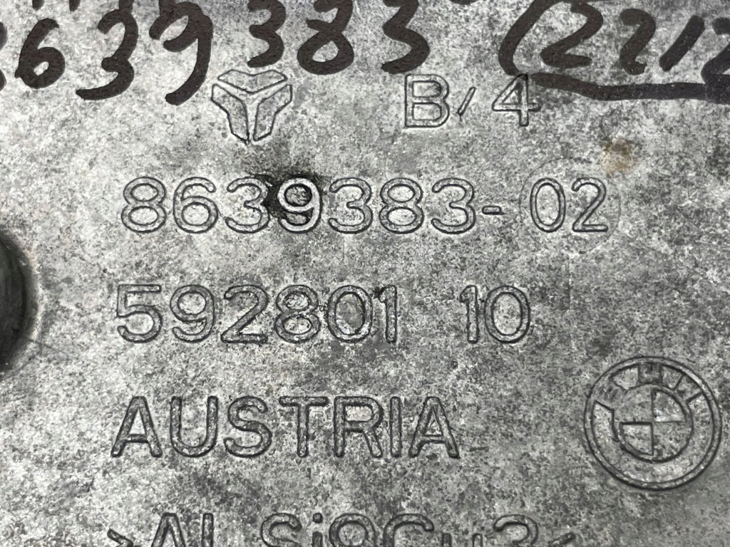 Bmw оригінальний номер 8639382 8639383 x3 g01 кронштейн кронштейн кронштейн піввісь Київ