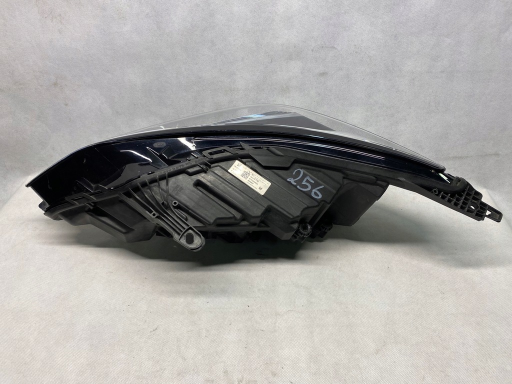 фото №2, Фара правый перед opel astra k full led