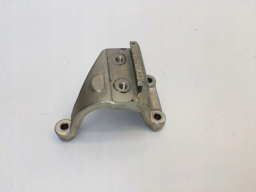 фото №1, Mercedes b w247 2.0cdi кронштейн кронштейн катализатора