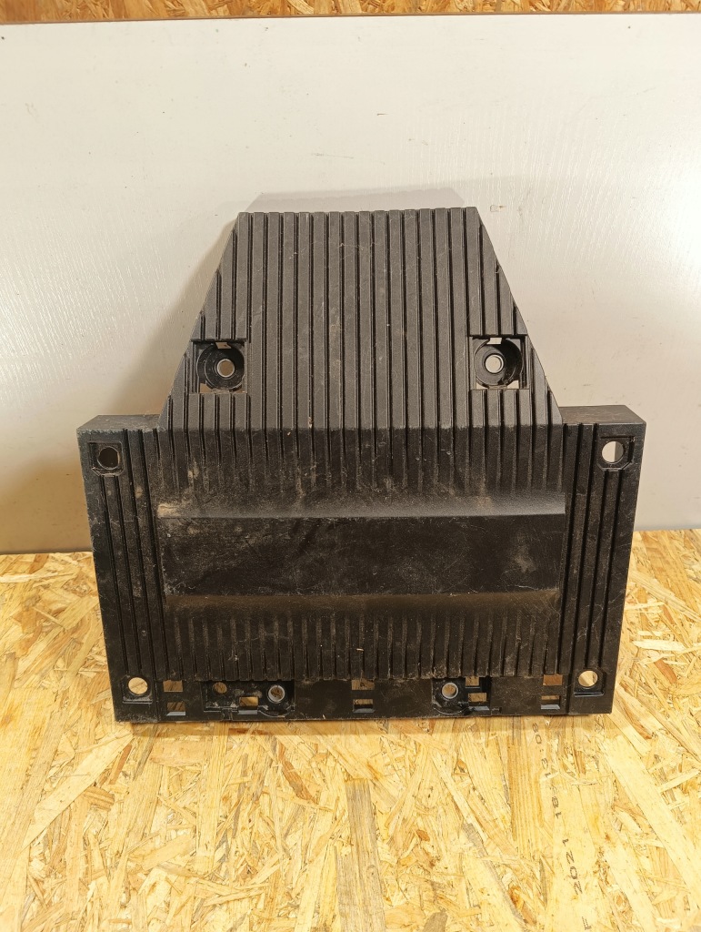 Купити Захист кришка двигуна psa 9828879280 електрик