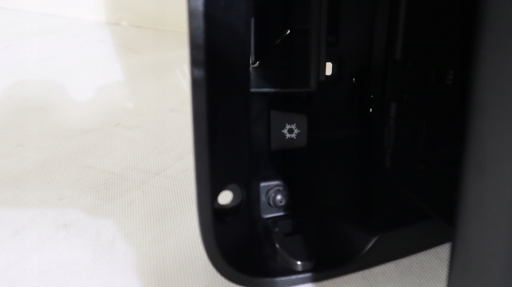 фото №9, Volvo xc40 бардачок 31477549, 31442718