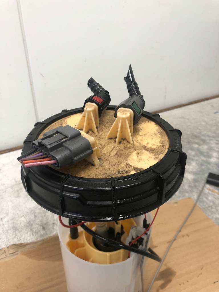 фото №4, Насос топлива renault master iv 172026697r