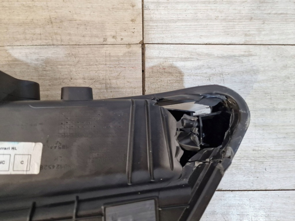 Ferrari portofino f164 ліва full led європа Оригінал