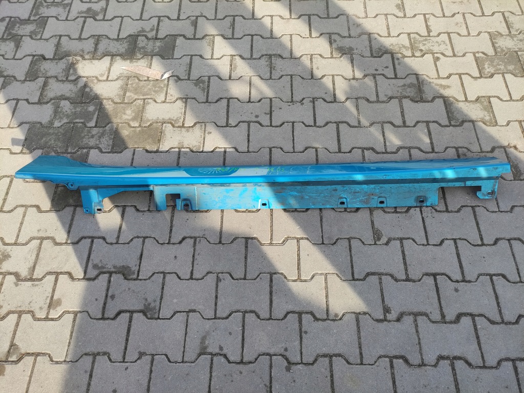 фото №1, Молдинг порог правая bmw 1 f40 2 f44