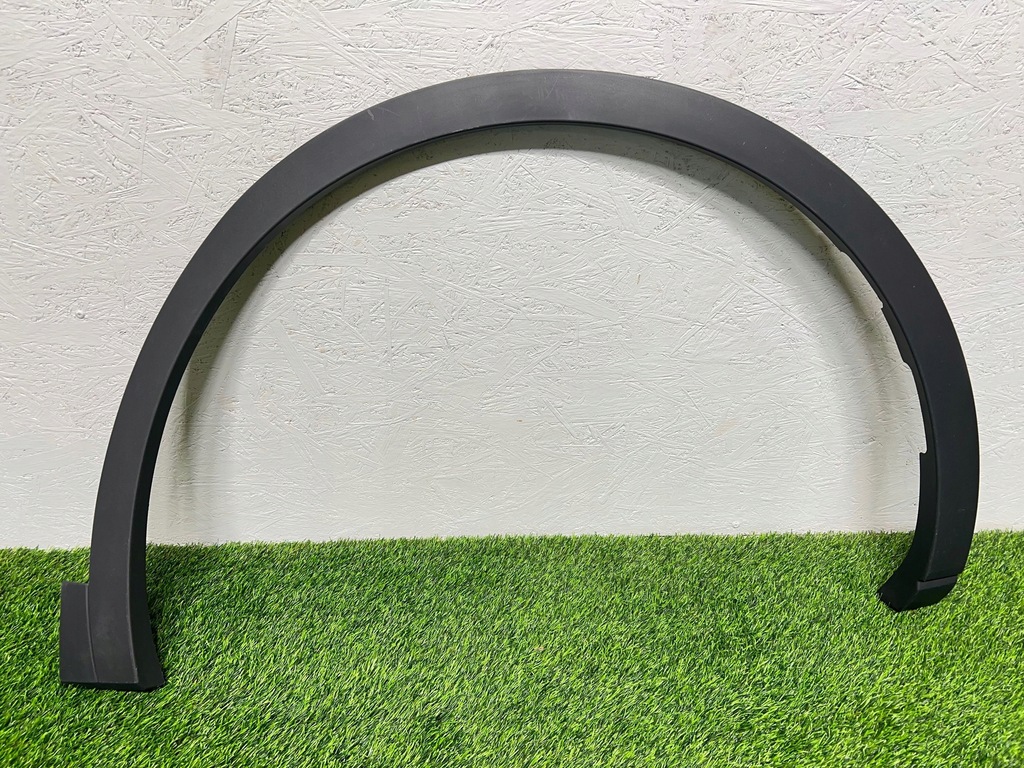 фото №1, Молдинг крыла правая правый перед передняя vw id4 оригинал 'nowa'