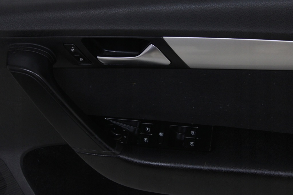 фото №12, Двері правий перед праве передні vw passat b7 2010r- la7w