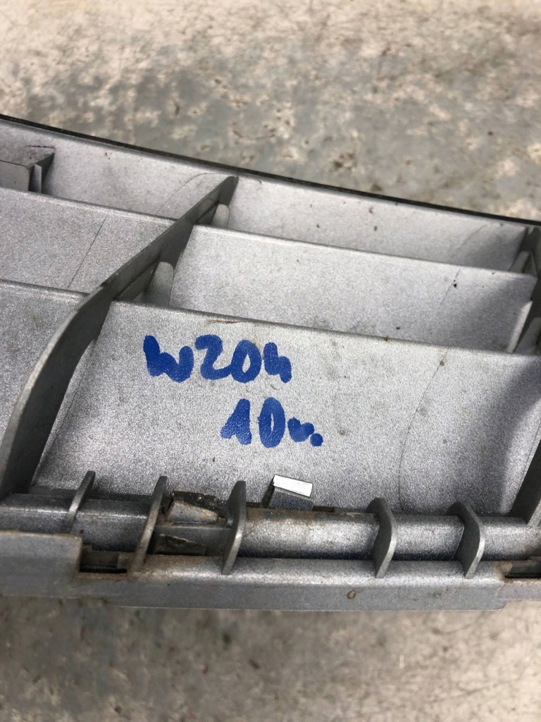 фото №10, Решітка радіатора решітка радіатора mercedes w204 a2048800023