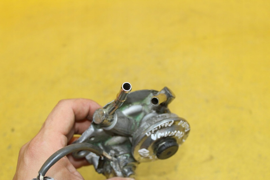 фото №5, Основа фільтра пального 2.0 d legacy iv