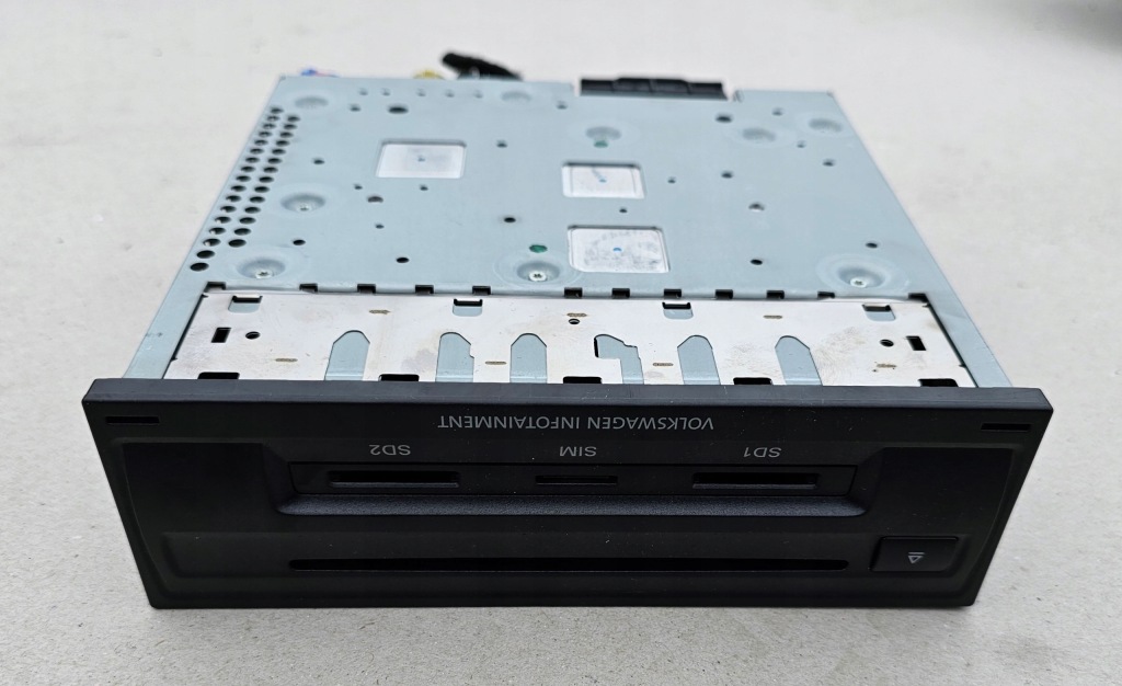 Vw touareg 2010-2018 навигация считыватель 7p6035670e с Разборки