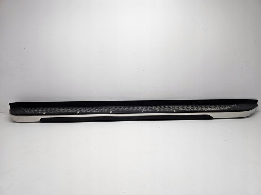 фото №1, N1xb-16450-b vw amarok ii 2 порог правый накладка подножка