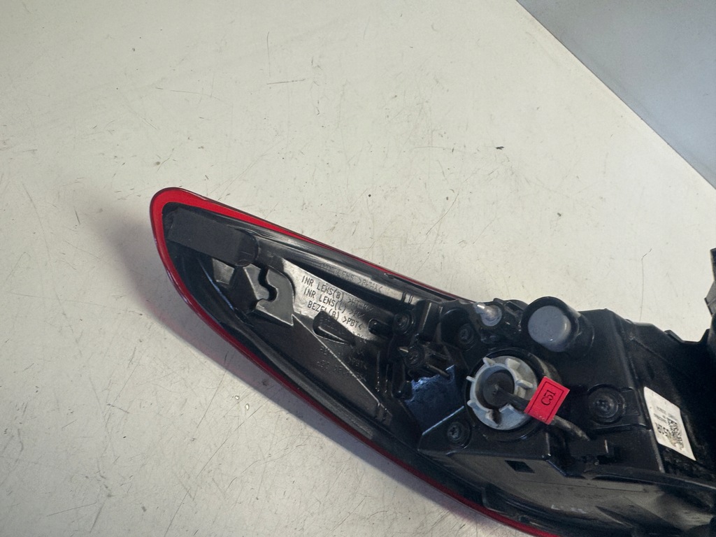 фото №11, Hyundai kona lift лампа правий задня 92402j9600