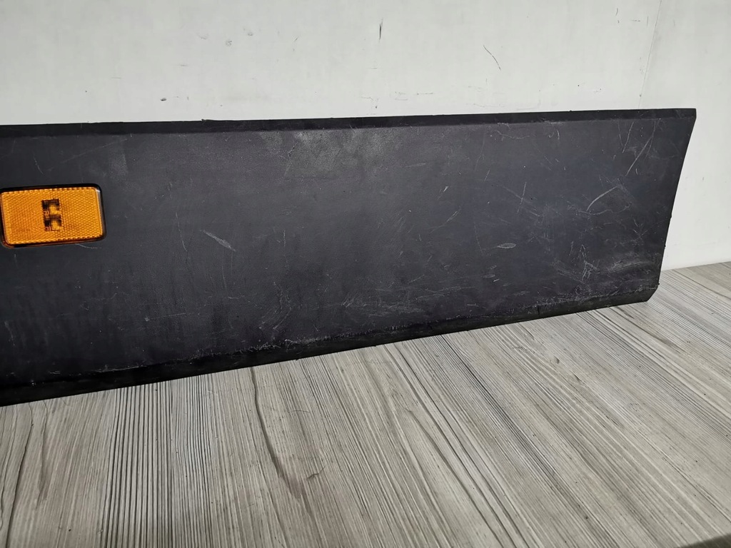 фото №4, Молдинг бічна права vw crafter ii man tge